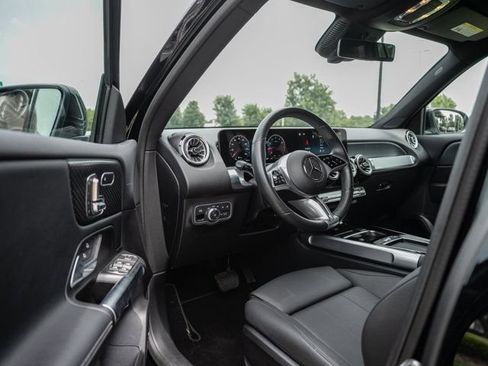 Certified 2025 Mercedes-Benz GLB 250 image 15