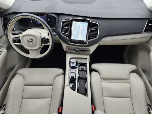 Used 2025 Volvo XC90 T8 Ultra w/ Protection Package Premier image 24