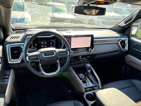 Used 2023 GMC Canyon Denali AWD/4WD image 13