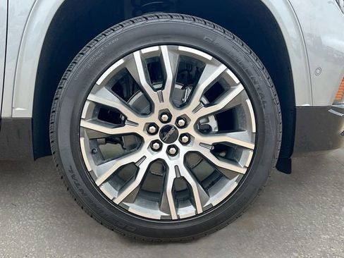 New 2026 GMC Acadia Denali Ultimate AWD/4WD image 19