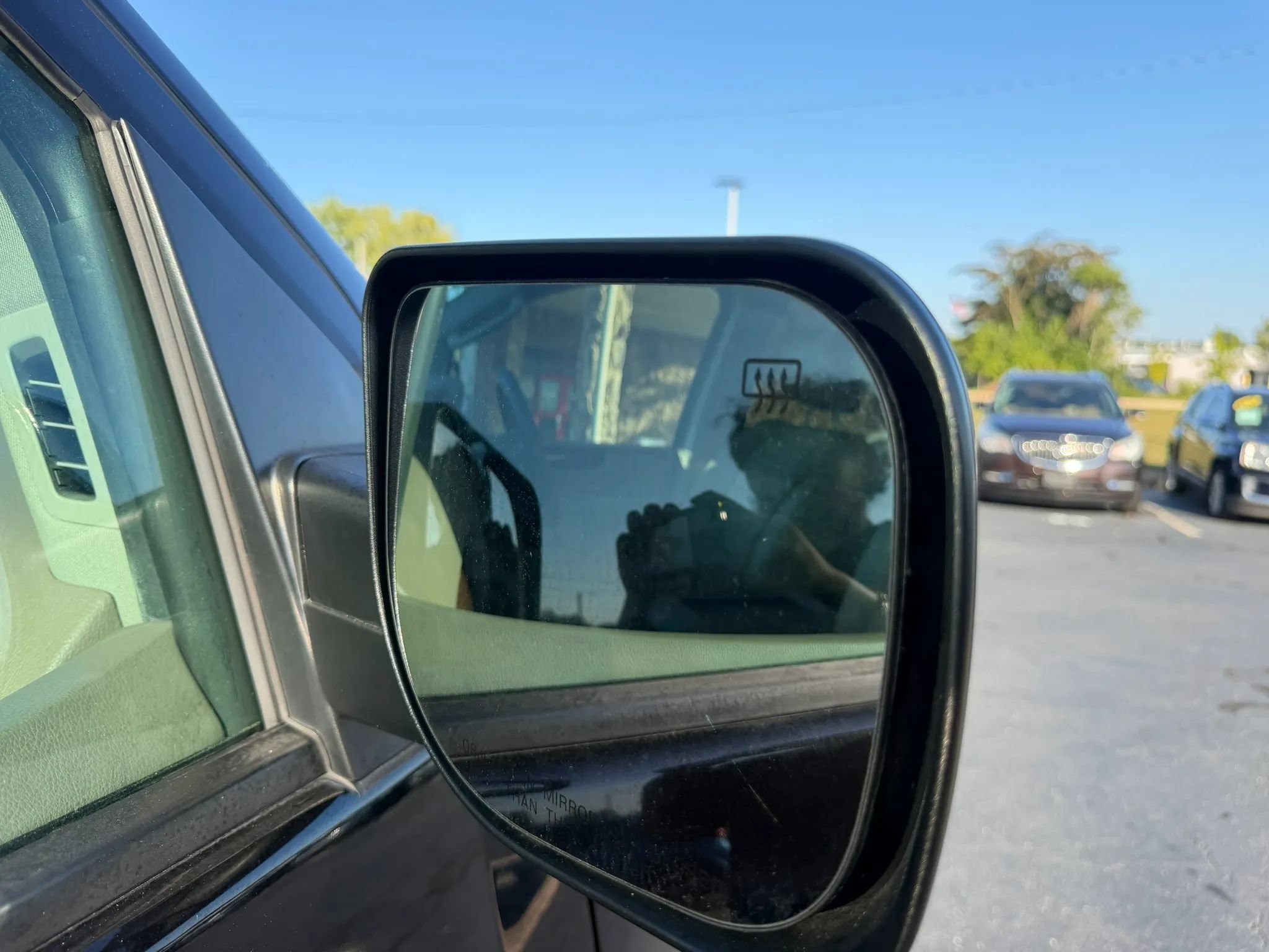 Used 2012 Nissan Armada SL w/ DVD FES Pkg RWD image 33