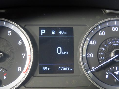 Used 2022 Hyundai Sonata SE w/ Preferred Accessory Package image 27