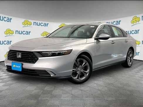 Used 2024 Honda Accord EX image 3