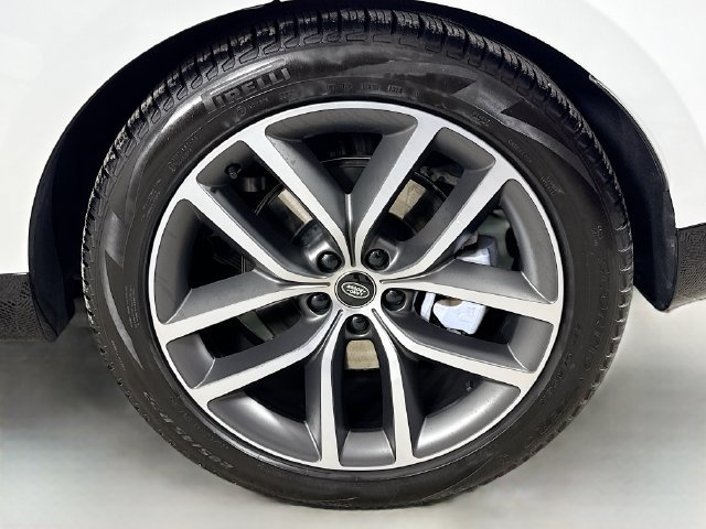 Used 2023 Land Rover Range Rover SE AWD/4WD image 33
