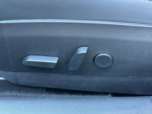 Used 2018 Tesla Model 3 image 20