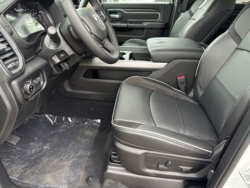 New 2026 RAM 2500 Laramie w/ Night Edition AWD/4WD image 25