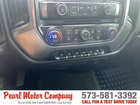 Used 2016 Chevrolet Silverado 2500 LT w/ LT Convenience Package AWD/4WD image 18