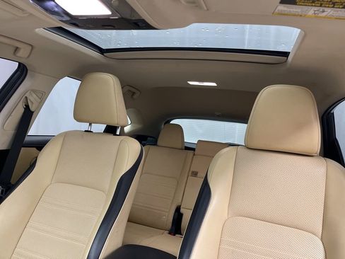 Used 2016 Lexus NX 200t 200t image 9