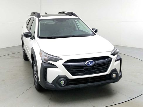 New 2025 Subaru Outback Premium image 2