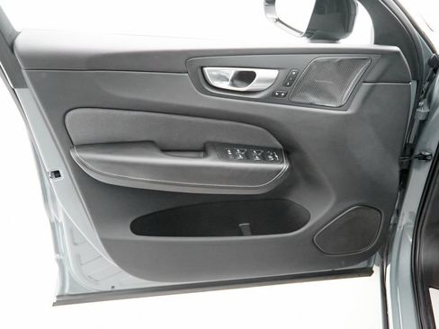 Certified 2024 Volvo XC60 T8 Ultimate w/ Protection Package Premier AWD/4WD image 10