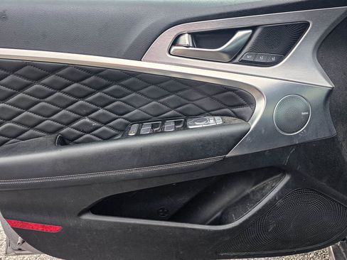 Used 2021 Genesis G70 2.0T w/ Prestige Package AWD/4WD image 8