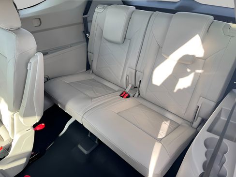 New 2026 Volkswagen Atlas SE AWD/4WD image 24