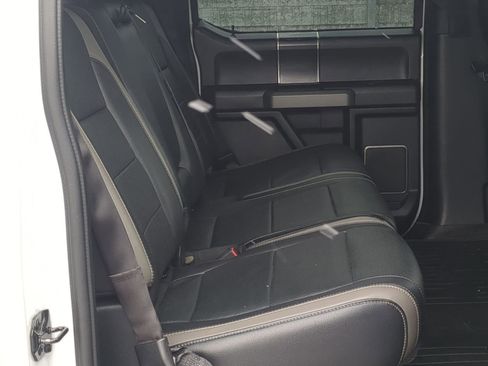 Used 2018 Ford F150 Raptor w/ Equipment Group 802A Luxury image 27