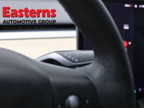 Used 2021 Tesla Model 3 Standard Range Plus image 12