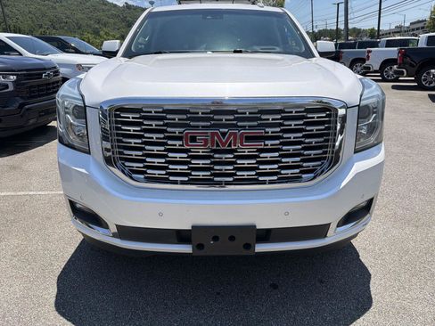 Used 2018 GMC Yukon Denali w/ Denali Ultimate Package AWD/4WD image 6