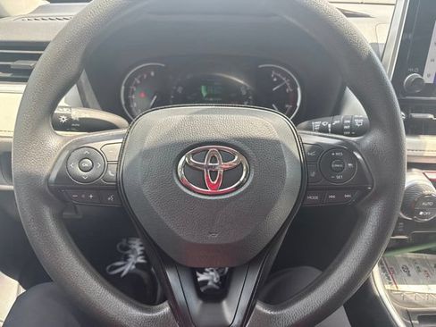 Used 2024 Toyota RAV4 XLE FWD image 11