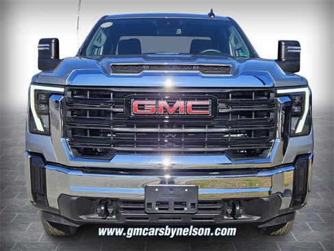 New 2026 GMC Sierra 2500 Pro image 2