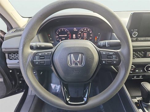 Certified 2023 Honda Accord LX image 23