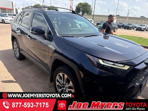 Used 2023 Toyota RAV4 Limited FWD image 1