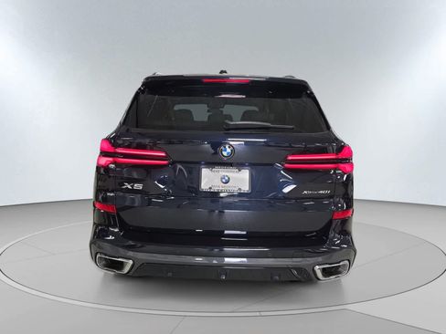 Used 2025 BMW X5 xDrive40i w/ M Sport Package AWD/4WD image 12