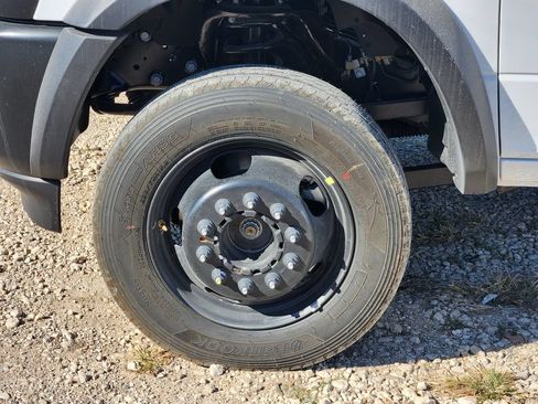 New 2026 RAM 5500 Tradesman AWD/4WD image 7