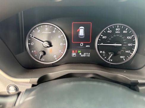 Used 2024 Subaru Ascent Limited w/ Technology Package AWD/4WD image 12