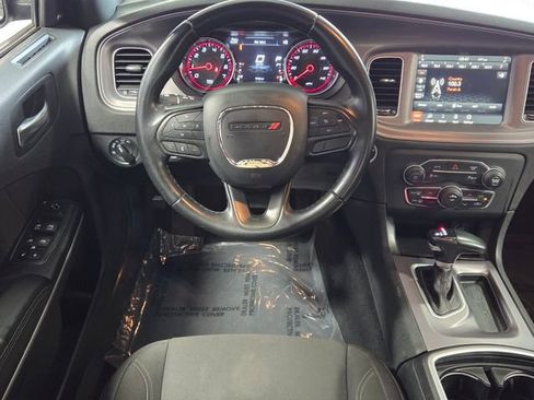 Used 2023 Dodge Charger SXT image 7