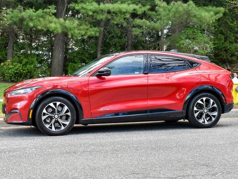 Used 2021 Ford Mustang Mach-E Premium AWD/4WD image 4