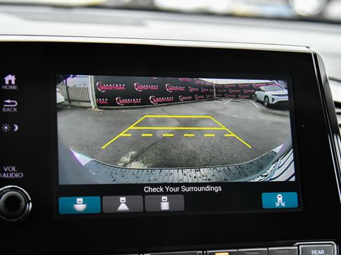 Used 2023 Honda Odyssey EX-L image 19