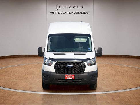 Used 2025 Ford Transit 250 148 High Roof RWD image 2