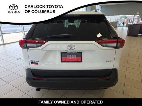 Used 2025 Toyota RAV4 XLE w/ Convenience Package FWD image 8