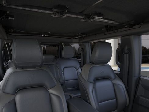 New 2026 Ford Bronco Outer Banks AWD/4WD image 12