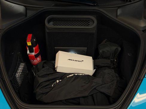 Used 2022 McLaren 765LT RWD image 24