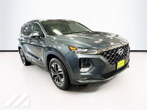 Used 2020 Hyundai Santa Fe Limited w/ Cargo Package image 3