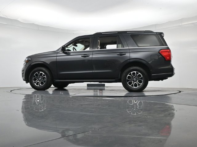 Certified 2024 Ford Expedition XLT RWD image 41