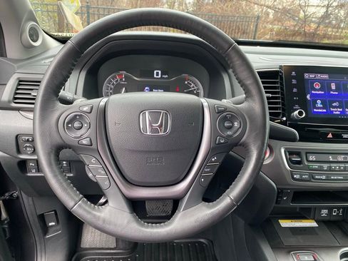 Used 2023 Honda Ridgeline RTL-E image 11