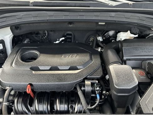 Used 2020 Hyundai Santa Fe Limited image 11