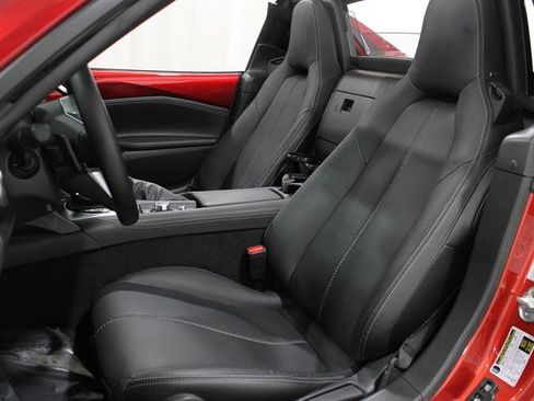 Certified 2024 MAZDA MX-5 Miata RF Grand Touring image 6