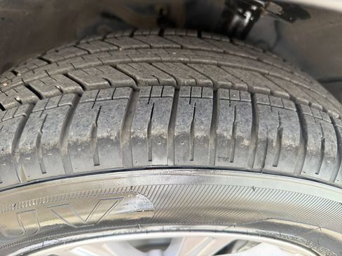 Used 2023 Honda CR-V EX image 12