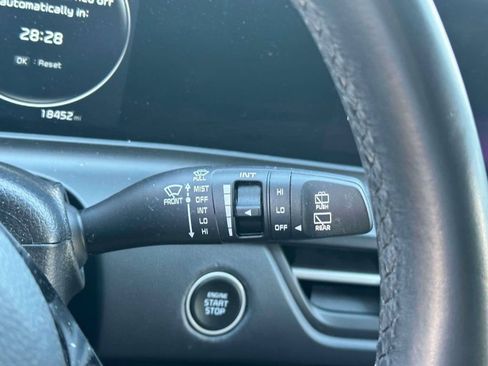 Used 2024 Kia Seltos SX AWD/4WD image 23