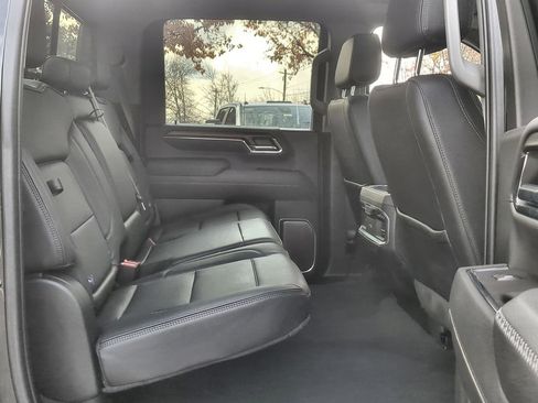 Used 2024 GMC Sierra 2500 Denali w/ Denali Reserve Package image 28