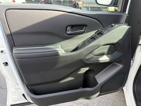 New 2026 Nissan Frontier SV w/ All-Weather Content Package image 10