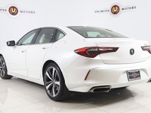 Used 2024 Acura TLX w/ Technology Package image 4
