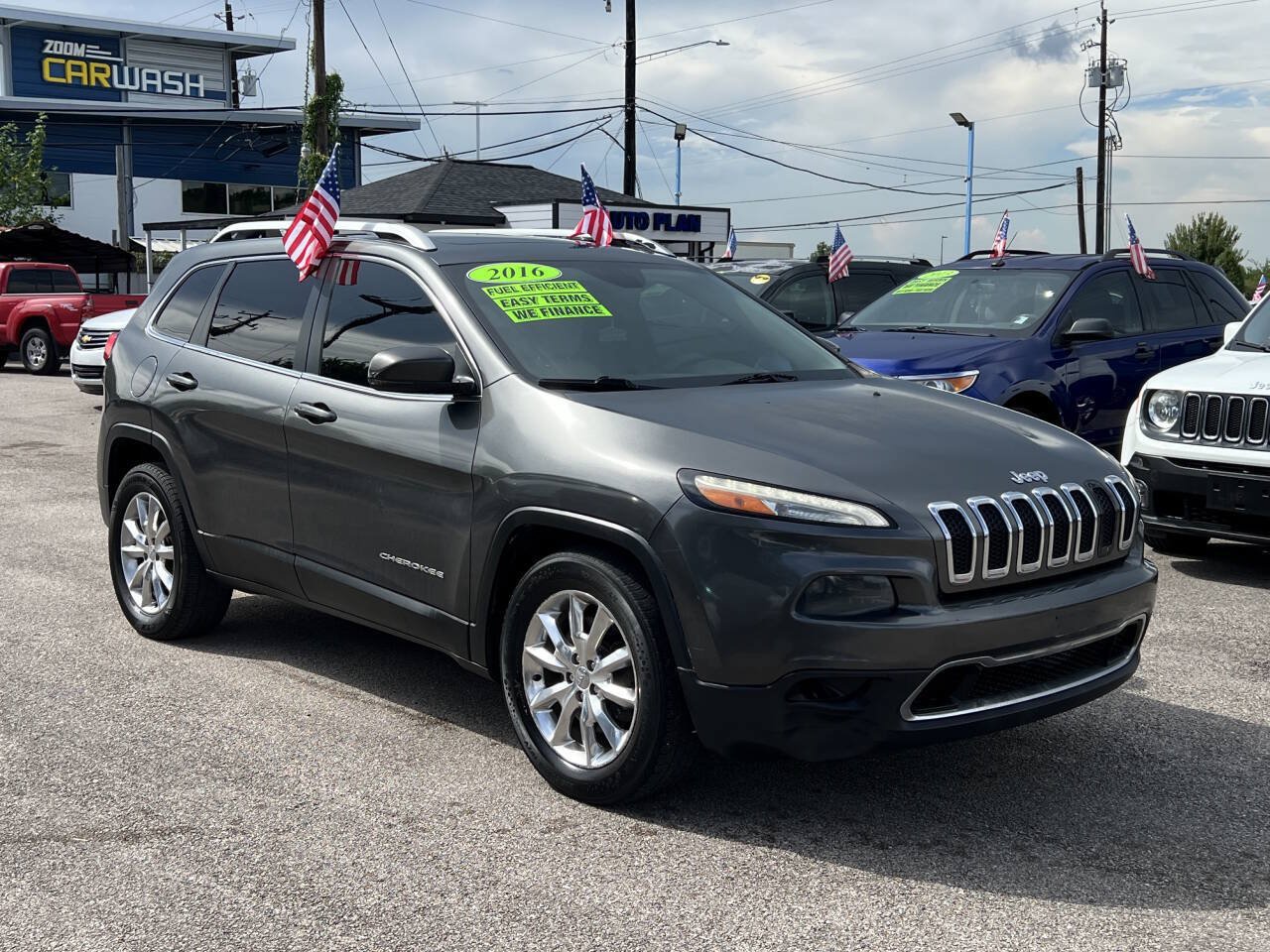 Used 2016 Jeep Cherokee Limited FWD image 4