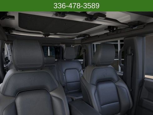 New 2026 Ford Bronco Outer Banks w/ Sasquatch Package image 12