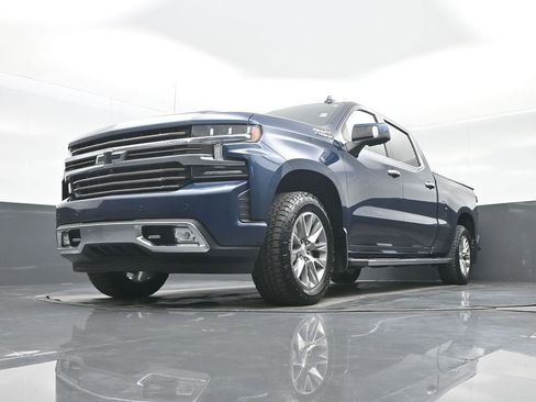 Used 2021 Chevrolet Silverado 1500 High Country w/ Technology Package AWD/4WD image 25