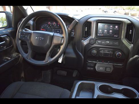 Used 2020 Chevrolet Silverado 1500 Custom Trail Boss image 31