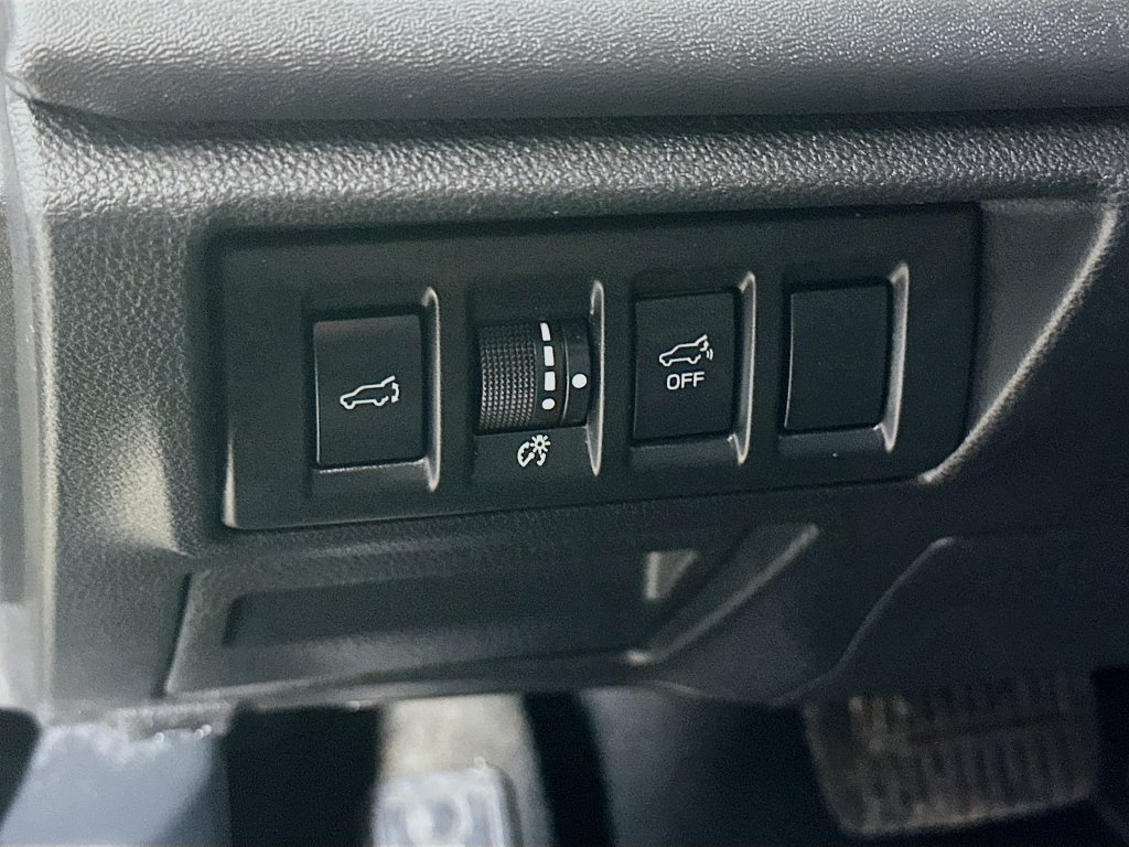 Used 2024 Subaru Outback Wilderness AWD/4WD image 15