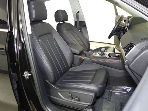 Used 2023 Audi Q5 2.0T Premium Plus w/ Premium Plus Package image 19