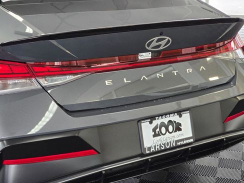 New 2026 Hyundai Elantra SEL Sport Premium FWD image 12